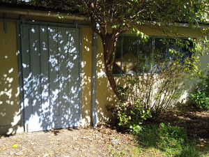 Photo de galerie - Rénovation dépendance de jardin (bois, metal et verre)