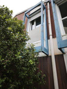 Photo de galerie - Remplacement moteur , mécanisme volet roulant 
