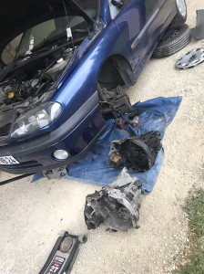 Photo de galerie - Remplacement de boîte de vitesse/embrayage