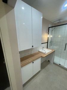 Photo de galerie - Poseur de meubles