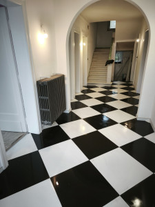 Photo de galerie - Pose des carreaux en diagonale 60x60 façons 
 damier 
