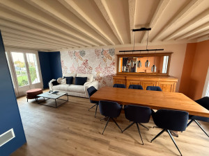 Photo de galerie - Mise en peinture et pose de papier peint 