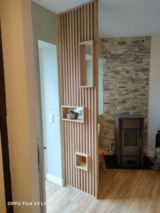 Photo de galerie - Fabrication et pose d'un clostra en hêtre massif 