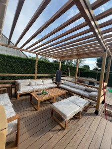 Photo de galerie - Pergola, terrasse, garde corps.. etc