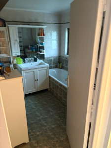 Photo de galerie - Après nettoyage salle de bain 