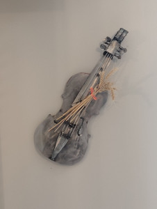 Photo de galerie - Réalisation d'un violon décoration 