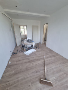 Photo de galerie - Création de de une suite est posé de parquet
Le client est satisfait 