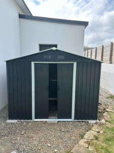 Photo de galerie - Montage abris de jardin + plot béton 