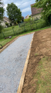 Photo de galerie - Voici une réalisation d’un terrain de pétanque fait par mes soins 