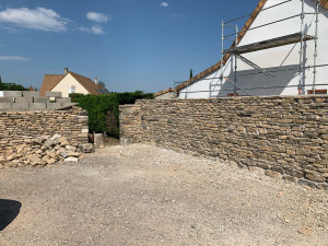 Photo de galerie - Mur en pierre tailleur de pierre 