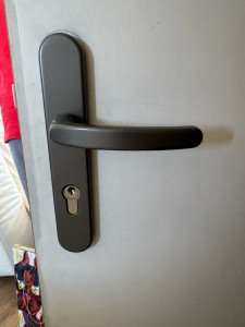 Photo de galerie - Remplacement de cylindre 