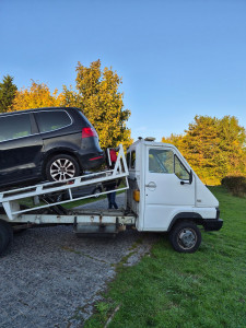 Photo de galerie - Transport de véhicules - Remorquage