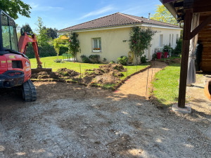 Photo de galerie - Terrassement d’une allée 