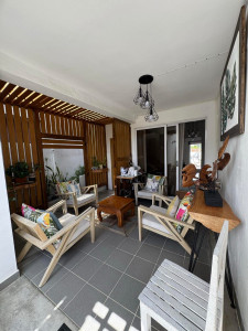 Photo de galerie - Montage meuble, chaise,table, séparation en bois 