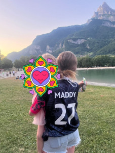 Photo de galerie - 14 ans disponible pour garde d’enfants week-end / vendredi soir / mercredi après midi , vacances scolaires 