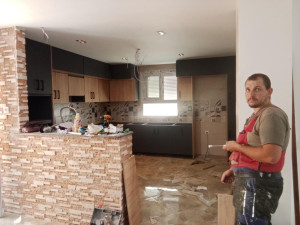Photo de galerie - Bricolage et multi services