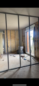 Photo de galerie - Construction de mur en placo + isolation pour une maison individuelle neuve.