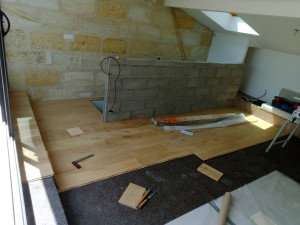 Photo de galerie - Pose de parquet.