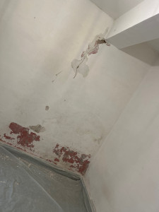 Photo de galerie - Réparation fissuré plus peinture 