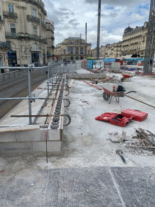 Photo de galerie - Mur Banché JARDINIÈRE PLACE COMÉDIE 