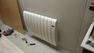 Photo de galerie - Mise en place d’ un radiateur électrique 