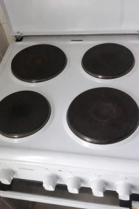 Photo de galerie - Les plaques était incrusté de brûlé tout a disparu 