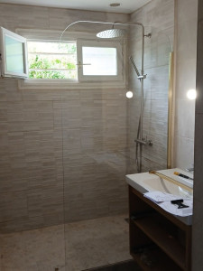 Photo de galerie - Salle de bain refait a neuf
