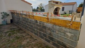 Photo de galerie - Création mur 8m par 1m40 de haut 