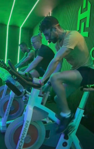 Photo de galerie - Je pourrais vous faire coaching en musculation ou bien en RPM veuillez me contacter 
Merci 