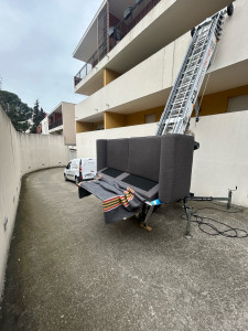 Photo de galerie - Passage canapé par fenêtres 