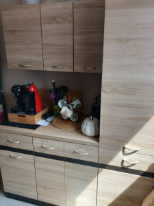 Photo de galerie - Deuxième partie de la cuisine encadré 

