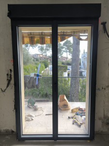 Photo de galerie - Rénovation d'une porte fenêtre 