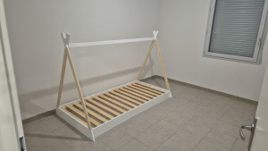 Photo de galerie - Fabrication d’un lit tipi  selon demande.