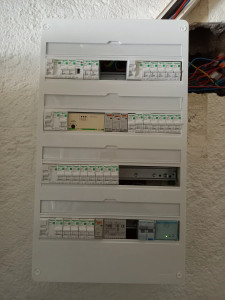 Photo de galerie - Mise aux normes / rénovation électrique complète / tableau électrique