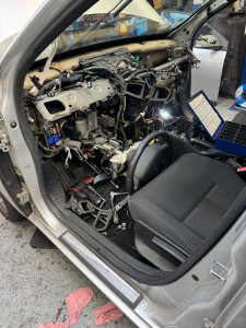 Photo de galerie - Démontage tableau de bord