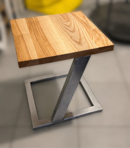 Photo de galerie - Design et fabrication de table d’appoint