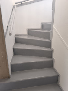 Photo de galerie - Réfection peinture escalier 