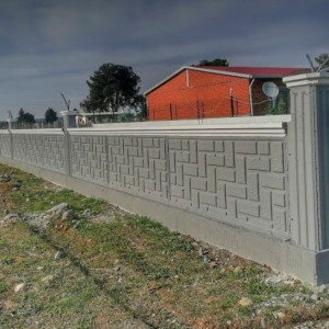 Photo de galerie - Clõture Grillage  béton 
