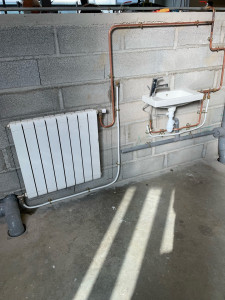 Photo de galerie - Installation chauffage plus lavabo(départ cuivre retour multicouche, au lycée)