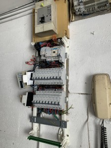 Photo de galerie - électricien climatisation installateur dépannage petite plomberie 