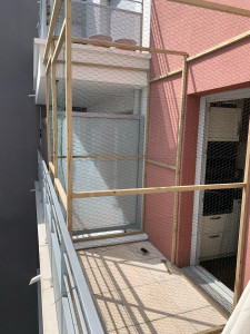 Photo de galerie - Cage de balcon avec filets pour chat
