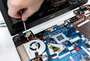 Photo de galerie - Changement de dalle d'affichage.