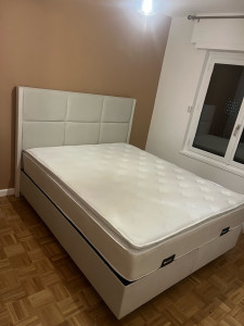 Photo de galerie - Lit coffre 