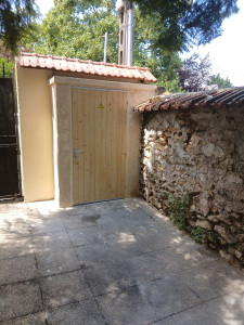 Photo de galerie - Ravalement et menuiserie.