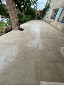 Photo de galerie - Pose terrasse 60 par 90 .