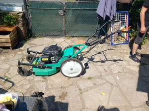 Photo de galerie - Debroussaillage terain. 