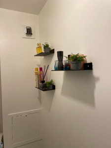 Photo de galerie - Fixation de etageres 