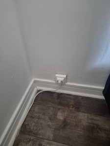 Photo de galerie - Réparation prise électrique