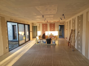 Photo de galerie - Chantier de bandes à joint placo plâtre prêt à peindre 