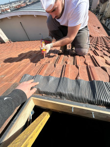 Photo de galerie - Pose de velux 